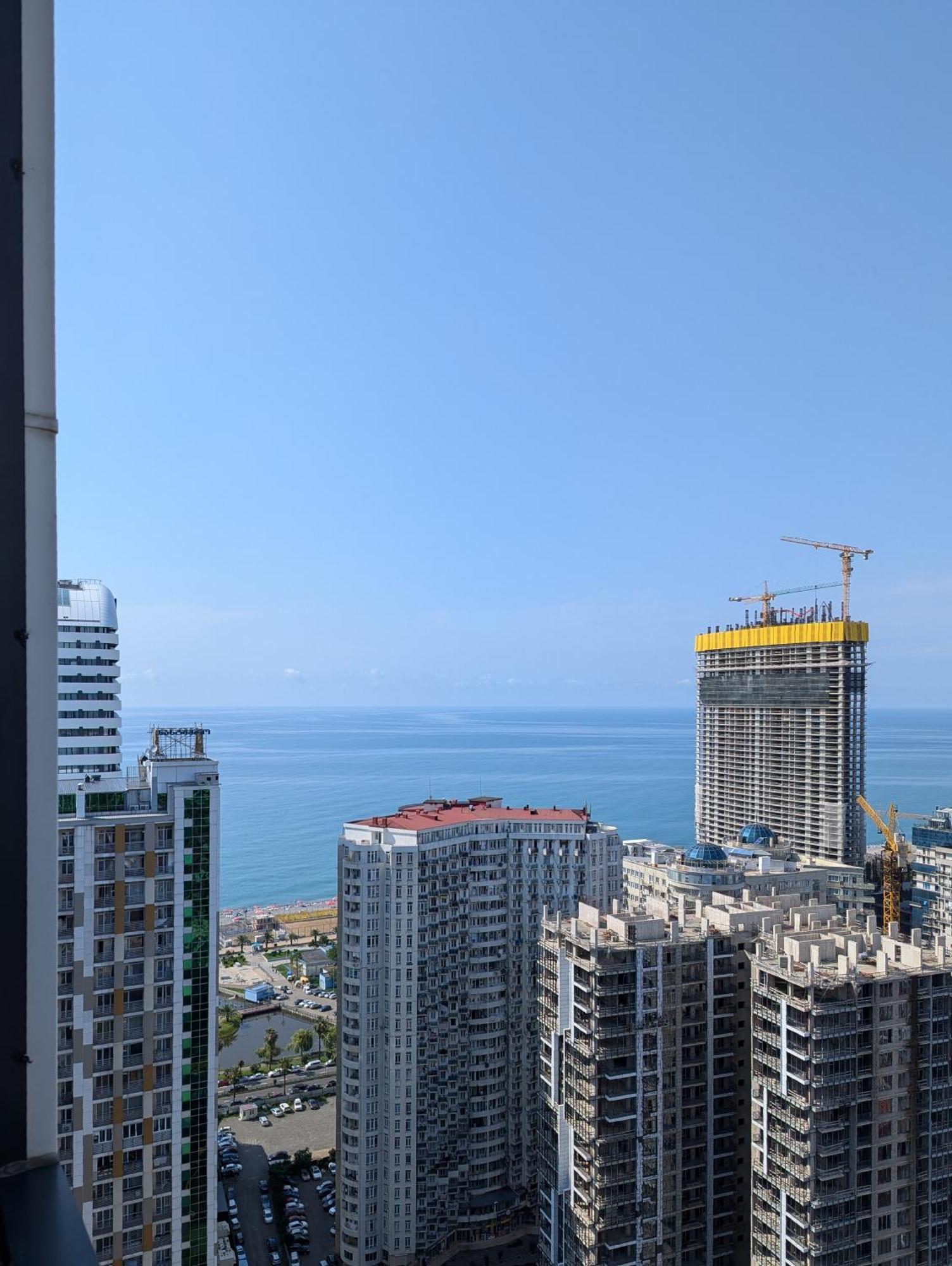 Intourist Residence Premium Studio 巴统 外观 照片